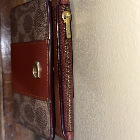 Coach 1941 Signature Logo Bi-Fold Classic Small Wallet Leather AUTHENTIC - Picture 6 of 15